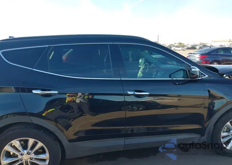 2017 Hyundai Santa Fe Sport 2.0T z USA, uszkodzony, nr VIN 5XYZU4LA4HG491315